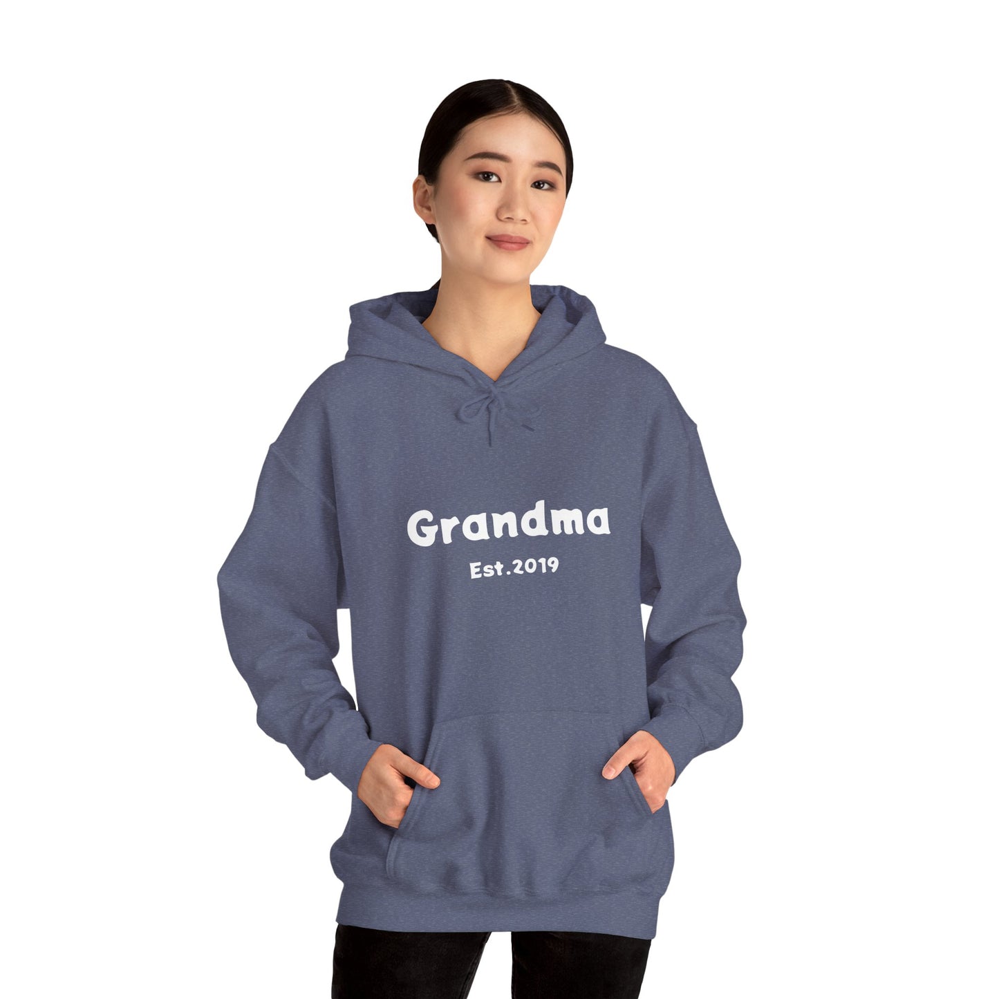 Grandma Est. 2019 Unisex Heavy Blend™ Hooded Sweatshirt Hoodies For New Grandmothers 2019