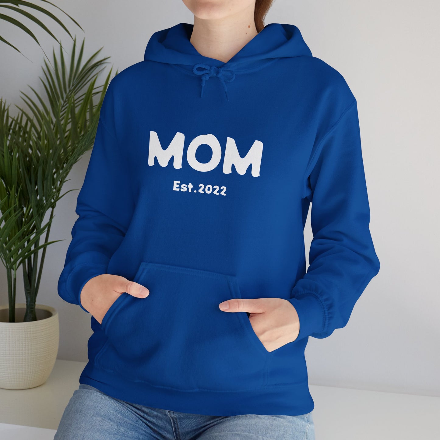 MOM Est.2022 Unisex Heavy Blend™ Hooded Sweatshirt Hoodies For New Moms 2022