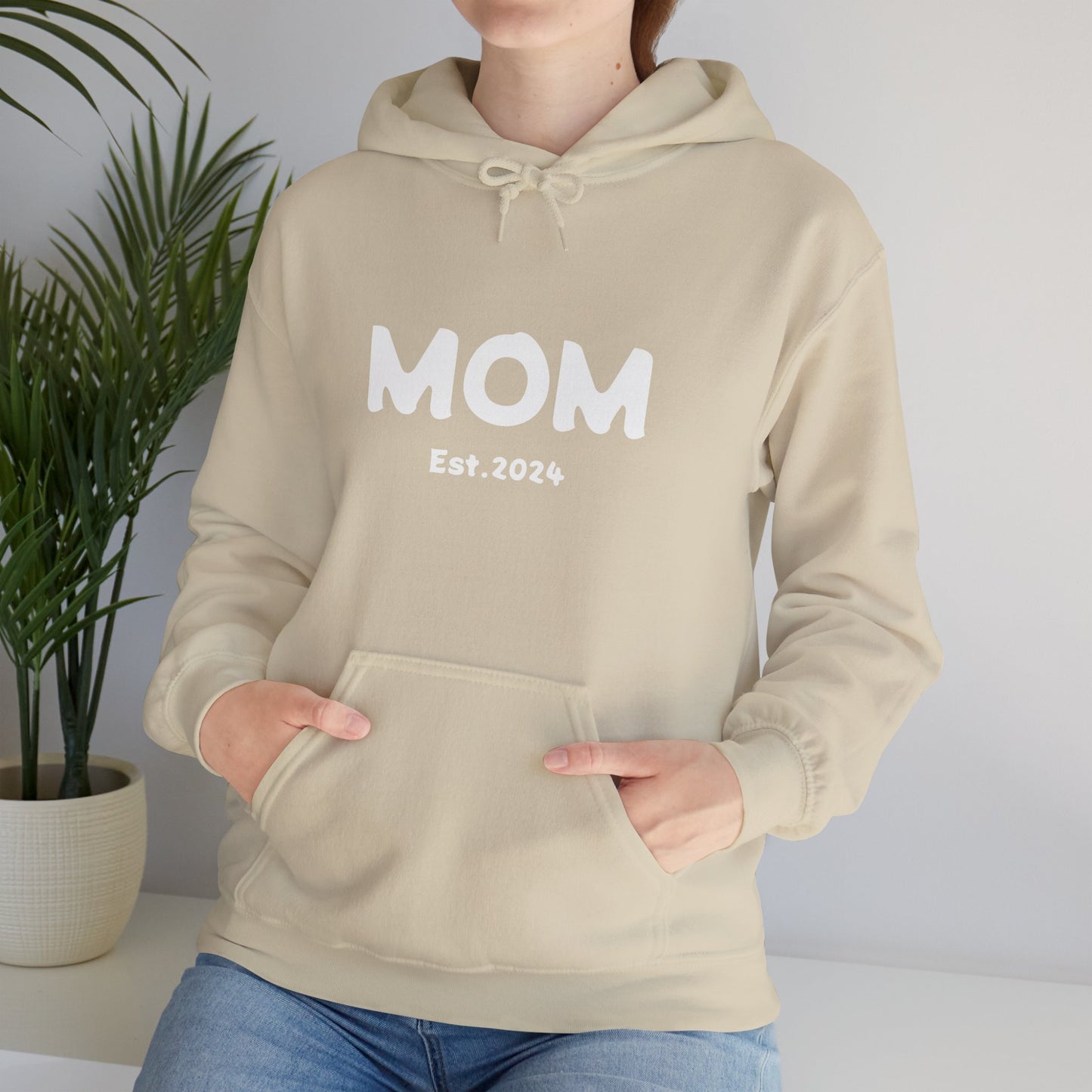 MOM Est.2024 Unisex Heavy Blend™ Hooded Sweatshirt Hoodies For New Moms 2024