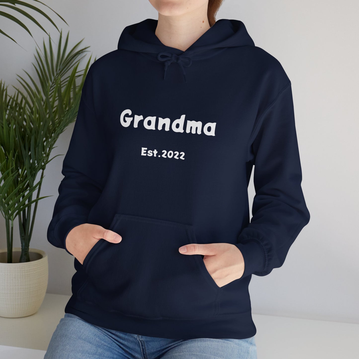 Grandma Est. 2022 Unisex Heavy Blend™ Hooded Sweatshirt Hoodies For New Grandmothers 2022