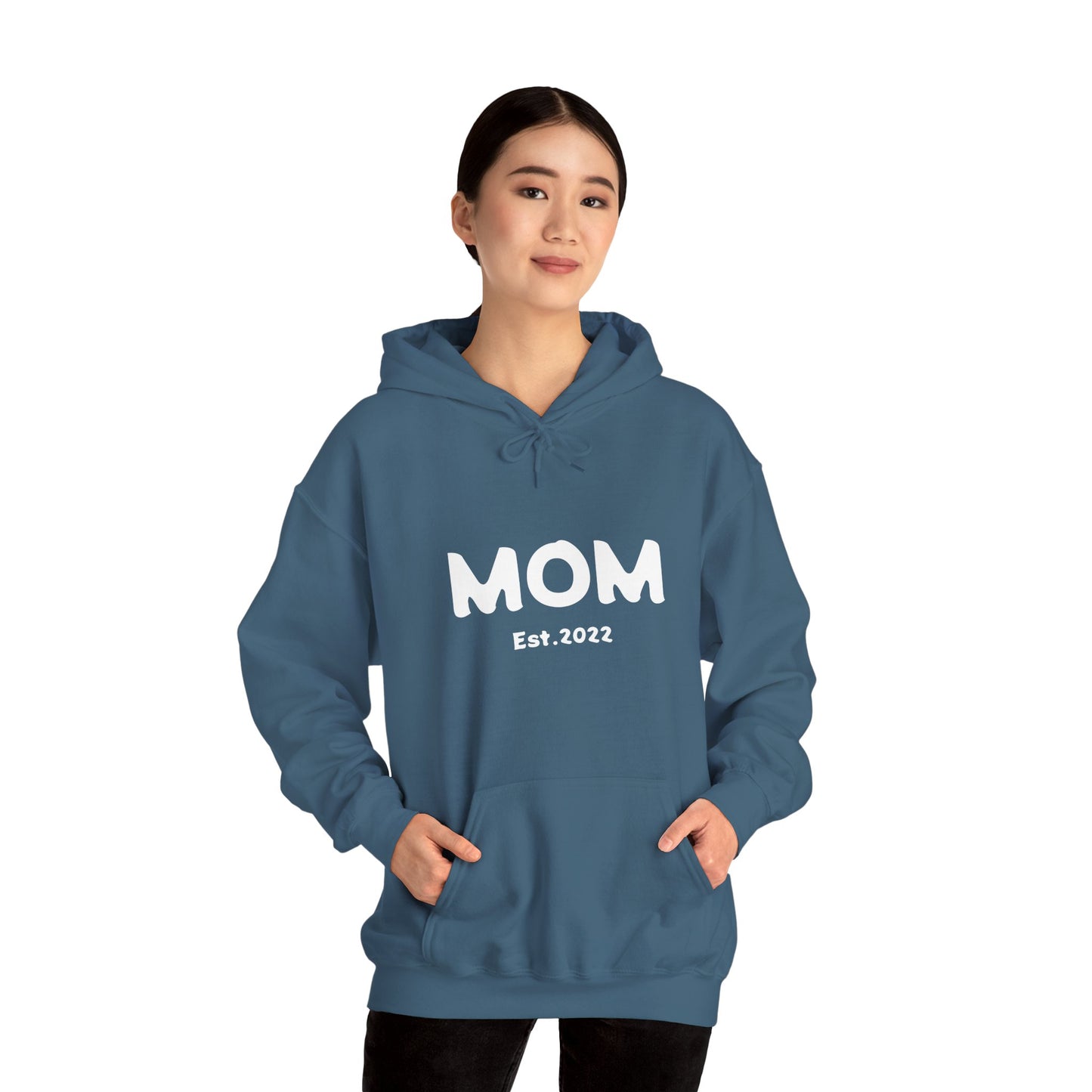 MOM Est.2022 Unisex Heavy Blend™ Hooded Sweatshirt Hoodies For New Moms 2022