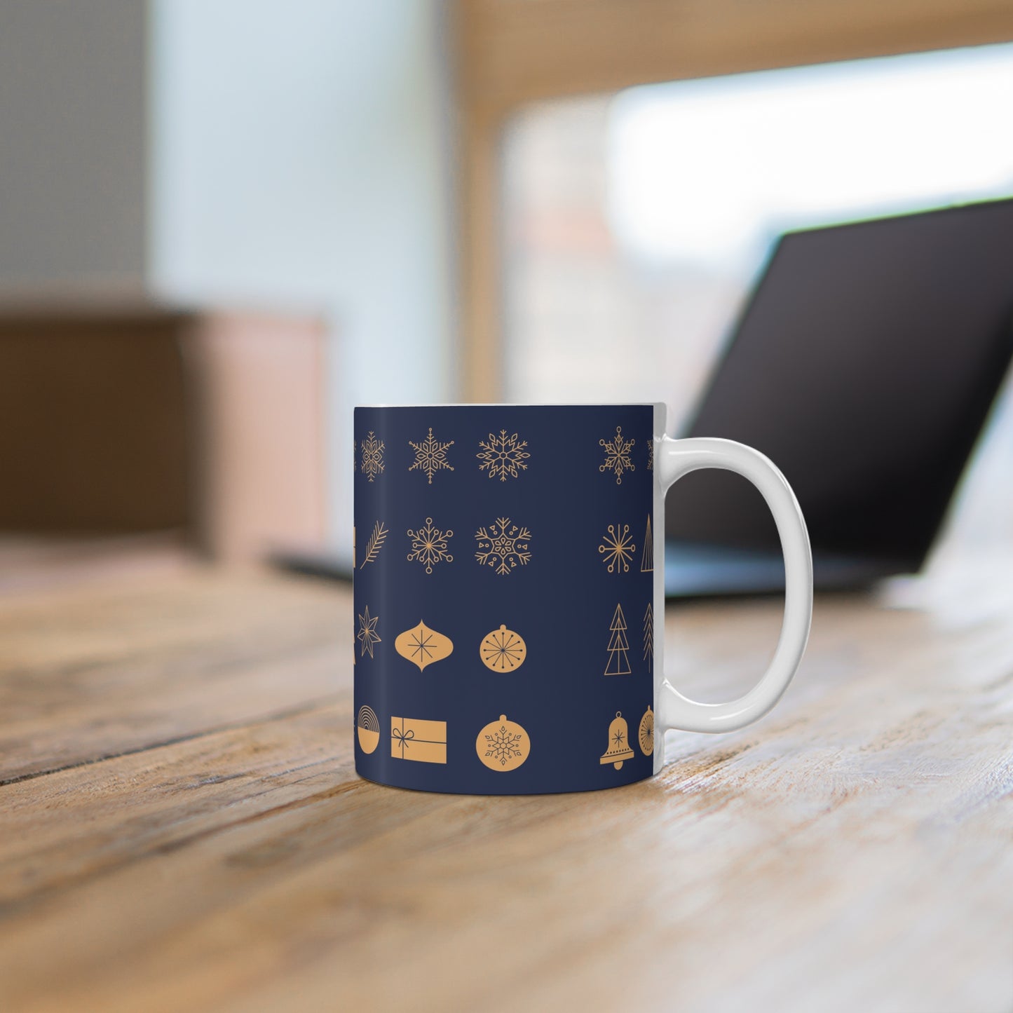 Christmas Themed Hot Beverage Mug 11oz