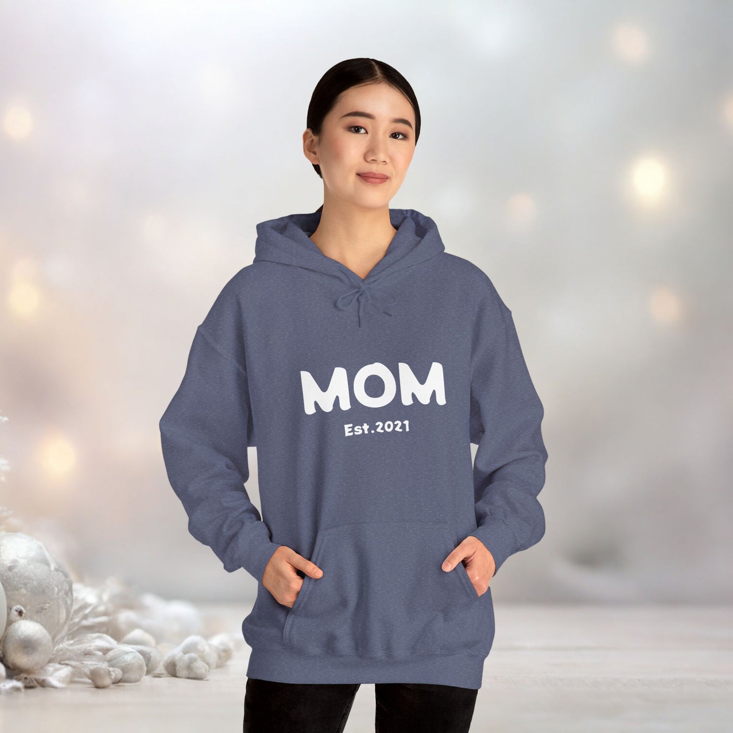 MOM Est.2021 Unisex Heavy Blend™ Hooded Sweatshirt Hoodies For New Moms 2021